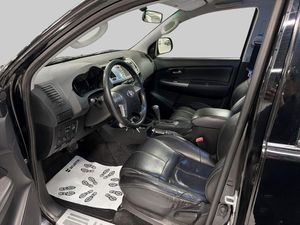 Toyota Hilux bild 13