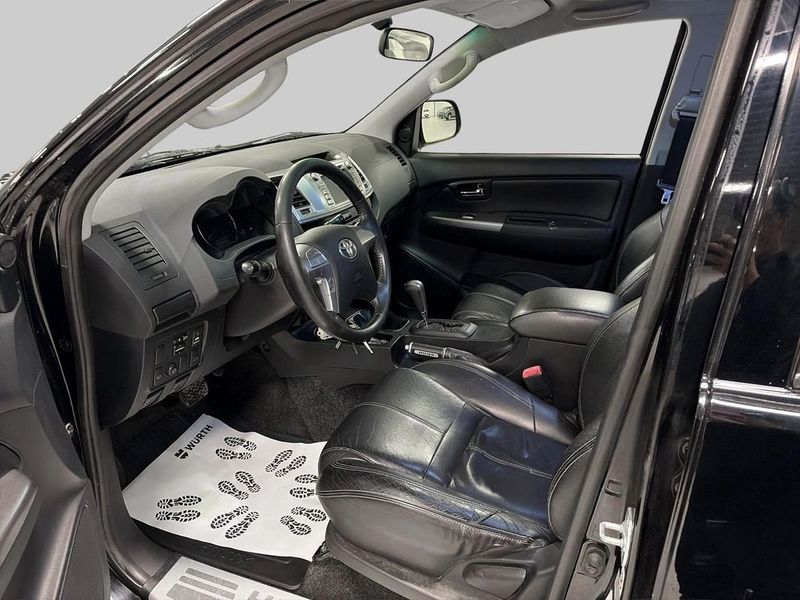 Toyota Hilux bild 13