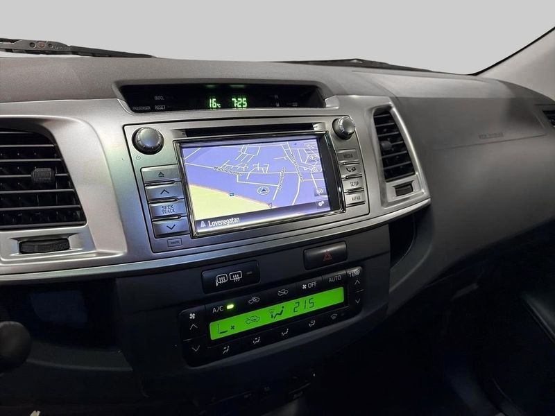 Toyota Hilux bild 16