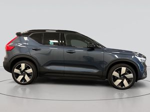 Volvo EX40 bild 5