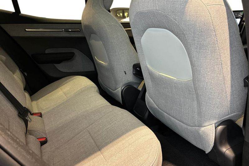 Volvo EX30 bild 15