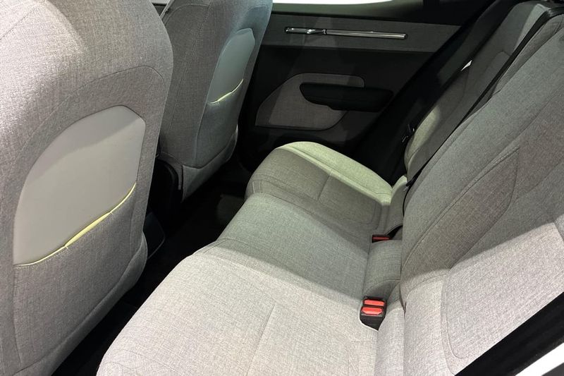 Volvo EX30 bild 14