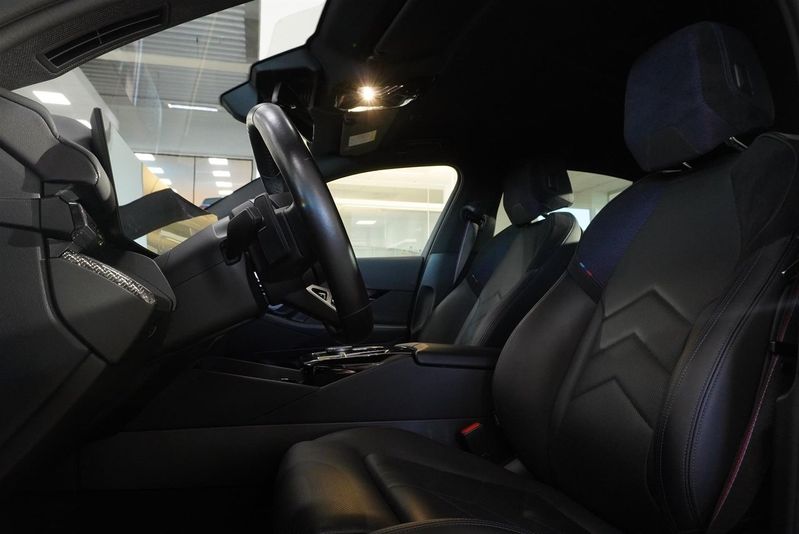 BMW i5 bild 10