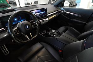BMW i5 bild 2