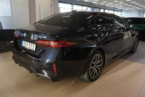 BMW i5 bild 5
