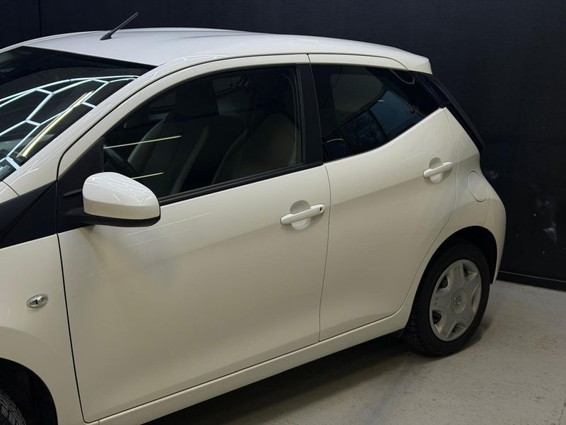 Toyota Aygo bild 14