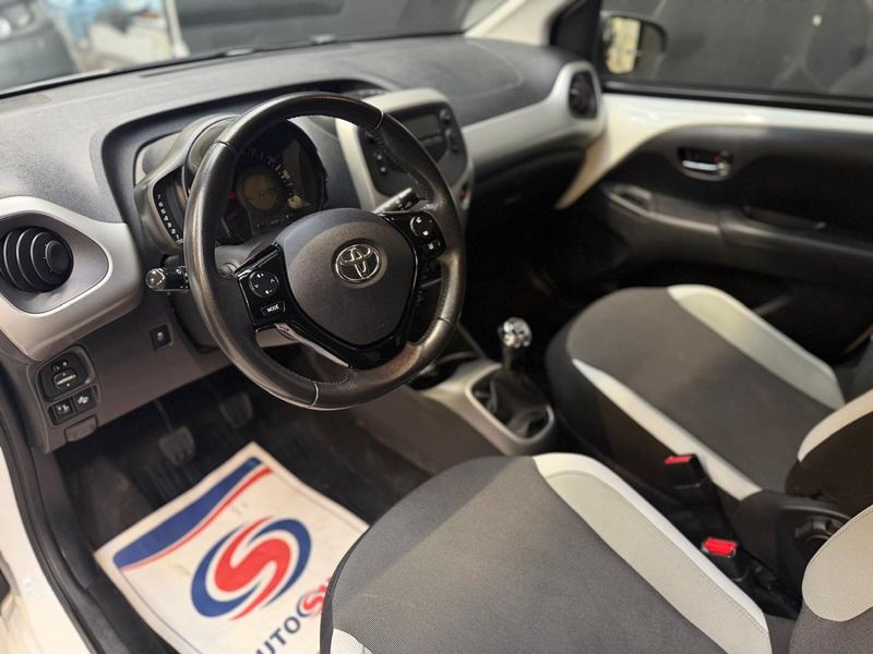 Toyota Aygo bild 7