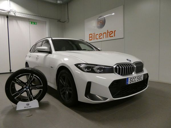 BMW 330 e xDrive Touring M Sport Aut-Drag-Navi-Rattvärme-SoV - 2023