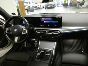 BMW 330 bild 15