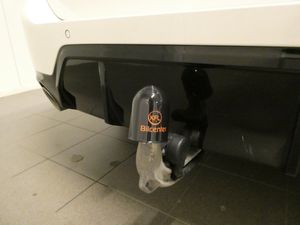 BMW 330 bild 8