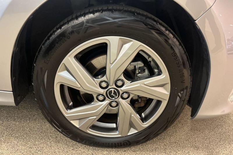 Mazda 2 bild 11