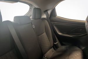 Mazda 2 bild 10