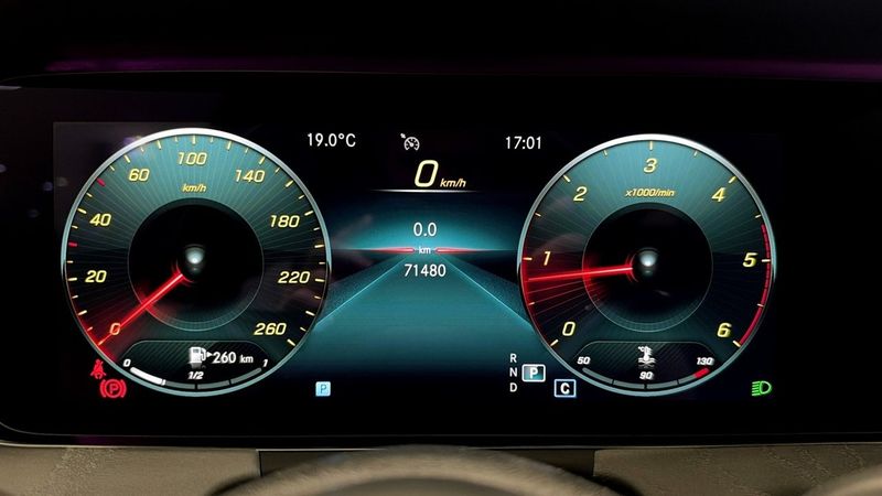 Mercedes E220 bild 20