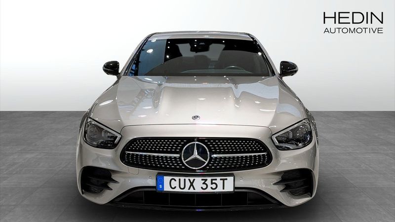 Mercedes E220 bild 2