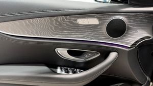 Mercedes E220 bild 17