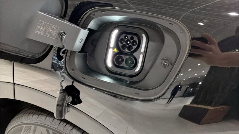 MG S5 EV bild 19