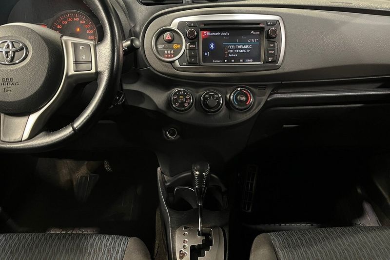 Toyota Yaris bild 11
