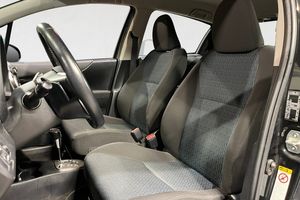 Toyota Yaris bild 2
