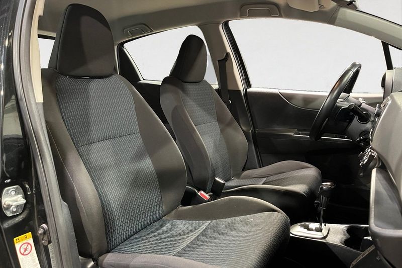 Toyota Yaris bild 14