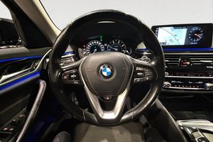 BMW 520 bild 13