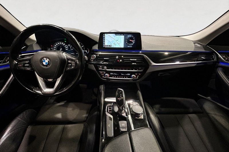 BMW 520 bild 11