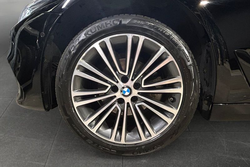 BMW 520 bild 16