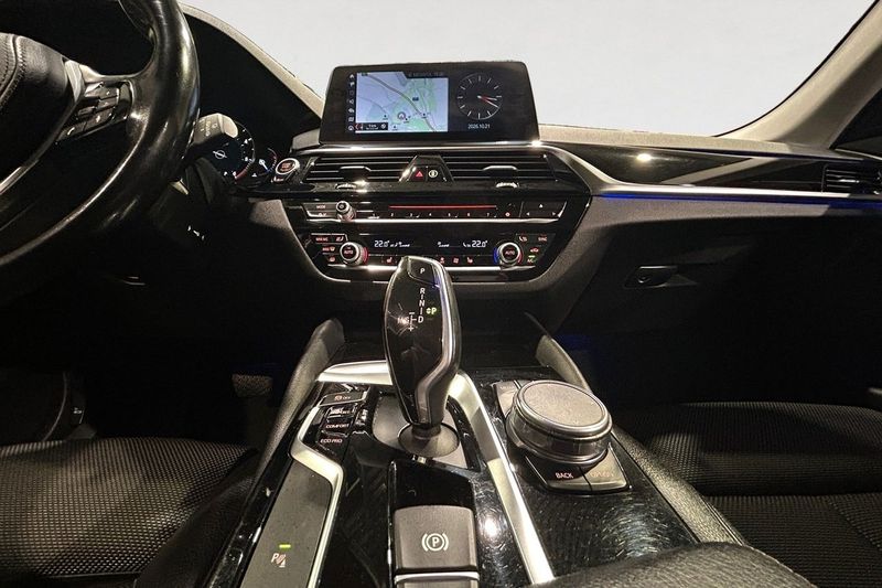 BMW 520 bild 12