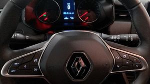 Renault Clio bild 14