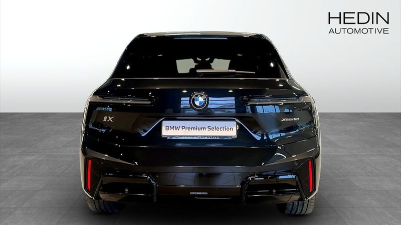 BMW iX bild 7