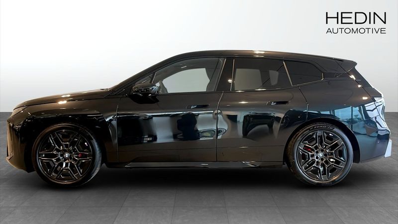 BMW iX bild 6