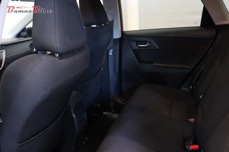 Toyota Auris bild 15