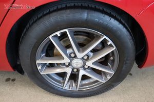 Toyota Auris bild 19