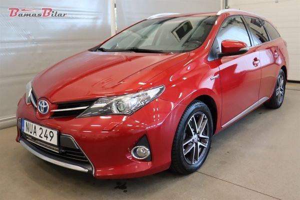 Toyota Auris Touring Sports Hybrid e-CVT, 136hk Edition Feel - 2015