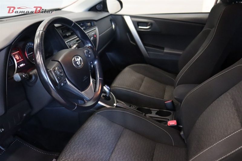 Toyota Auris bild 10