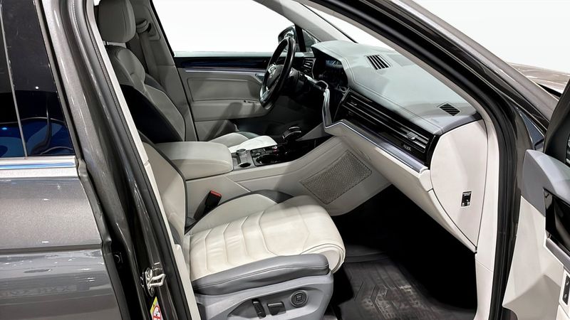 Volkswagen Touareg bild 3
