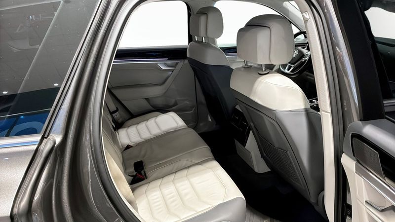 Volkswagen Touareg bild 5