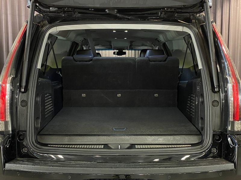 Cadillac ESCALADE bild 28
