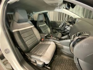 Citroen C4 X bild 9