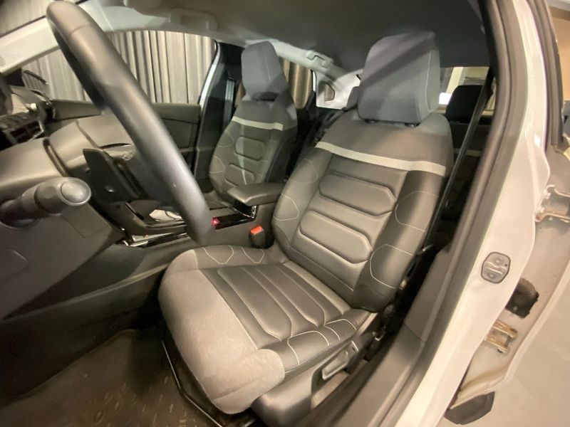 Citroen C4 X bild 7