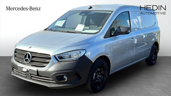 Mercedes Citan 110 CDI SKÅP L2 SPECIAL EDITION - 2025