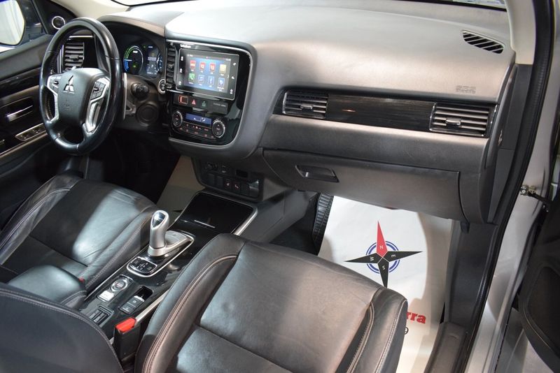 Mitsubishi Outlander bild 10
