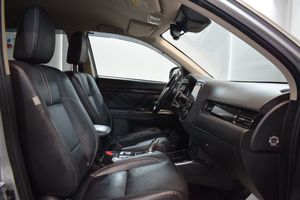 Mitsubishi Outlander bild 11