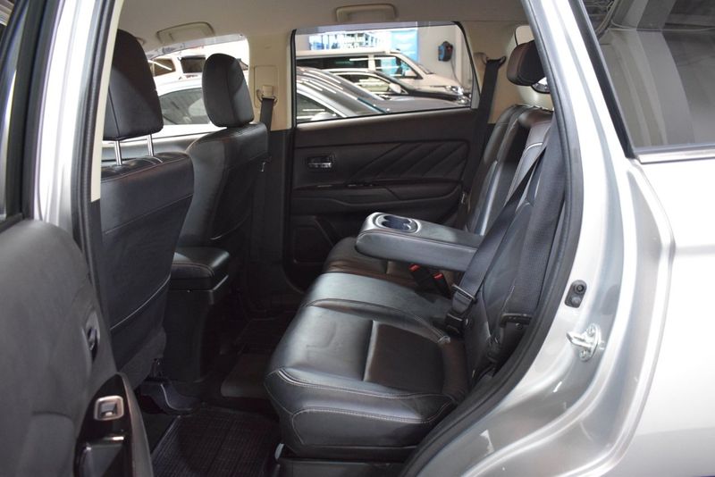 Mitsubishi Outlander bild 14