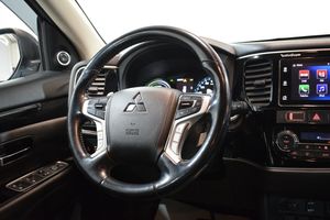 Mitsubishi Outlander bild 16
