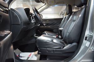 Mitsubishi Outlander bild 9