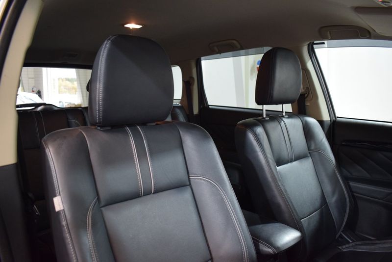 Mitsubishi Outlander bild 12