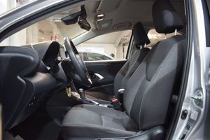 Toyota Yaris bild 8