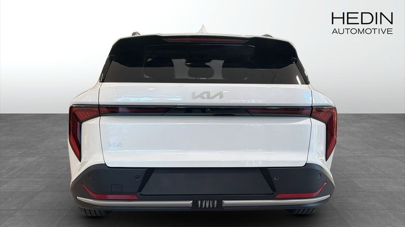 Kia K4 bild 7