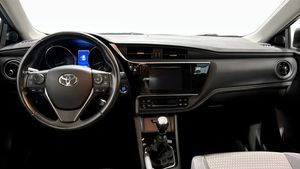 Toyota Auris bild 4