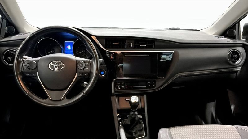 Toyota Auris bild 4